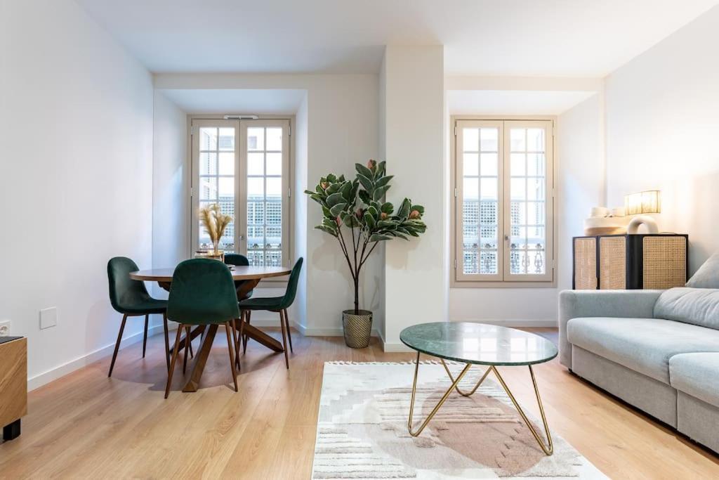 Premium Flat In Malaga Center With Free Parking Málaga Exterior foto